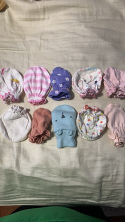 Baby gloves