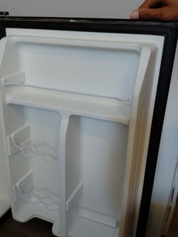 Mini fridge
