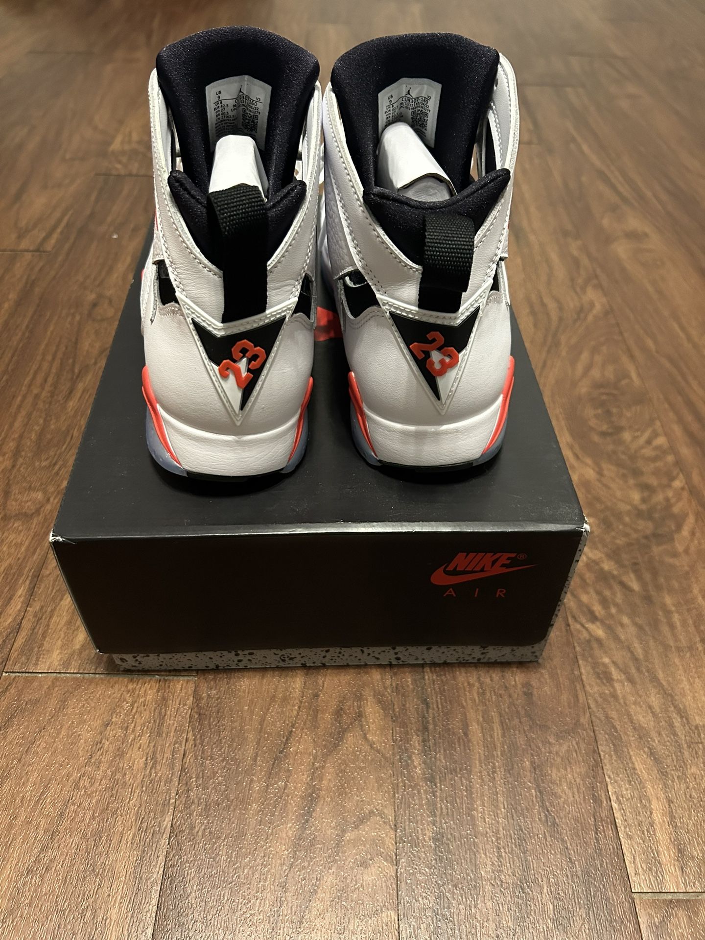 Air Jordan Retro “White Infrared”