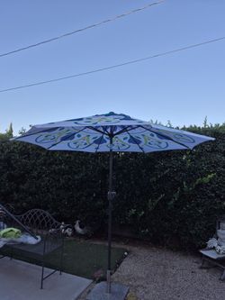 9" FT Market Umbrella Patio Color: Printed Base Not Included 