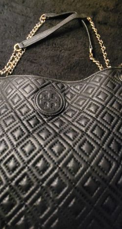 Tory Burch Black Diamond-Pattern Shoulder Bag with Gold Chain