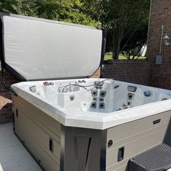 Hot Tub Delivery And Relocation 