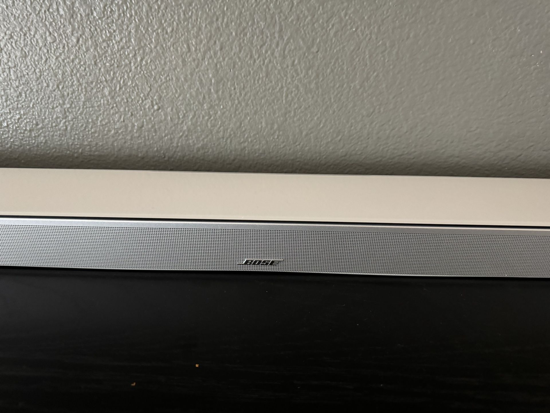 Bose Sounds Bar 900 And Bass 700