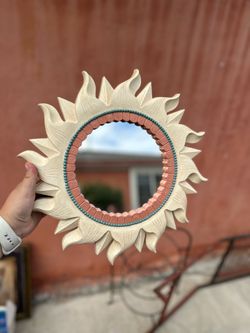 Decorative Sunburst Wall Mirror