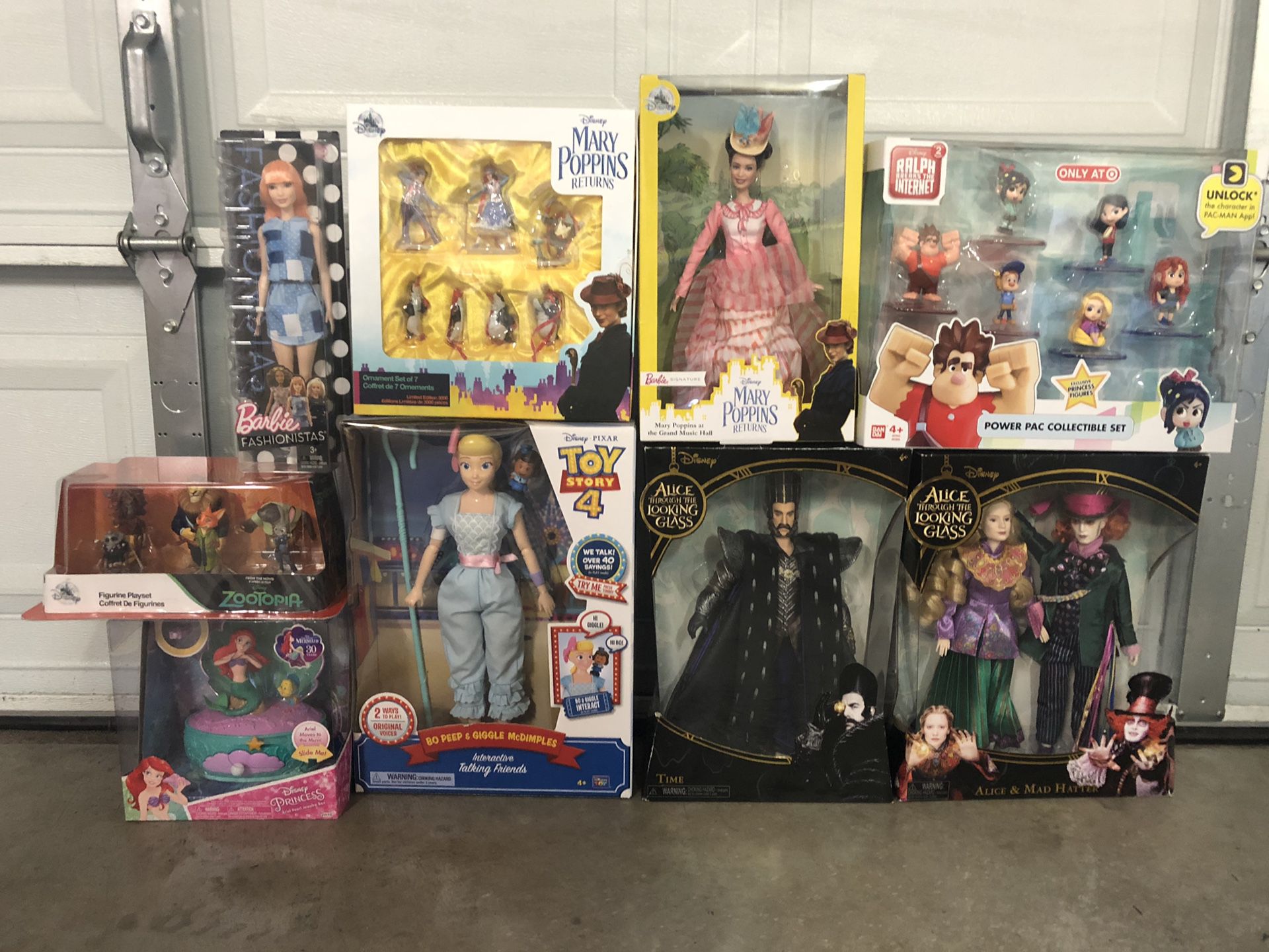 Disney/Pixar toys, dolls, & more