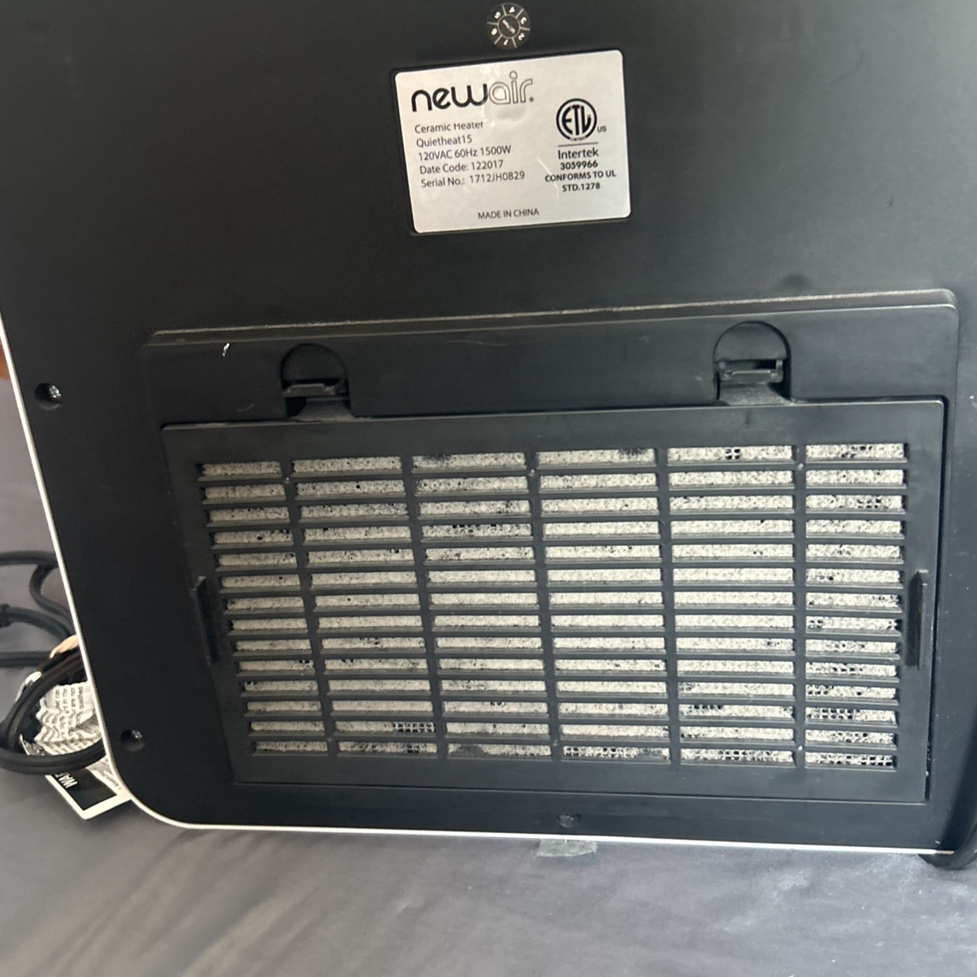 NewAir Up to 1500 Watt Ceramic Compact Personal Indoor Electric