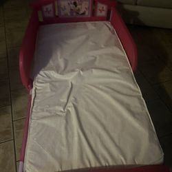 Minnie Mouse Bed 