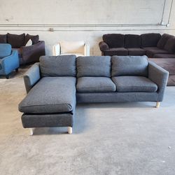 Free Delivery & Professionally Cleaned! Gray Sofa Couch Sectional(Washable Pillows)