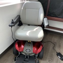 Electric Scooter / Wheelchair