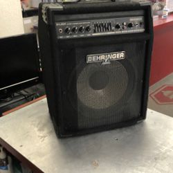 1003 Behringer BXL900A Corded 90watt 12” Wedge Shaped Bass Combo Amp W/ Power Cord 526207