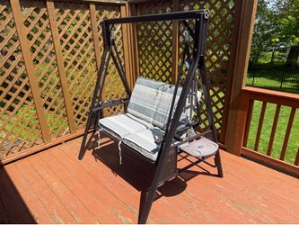 Pure leaf porch swing