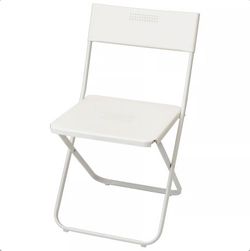Foldable White Chairs. Set of 4