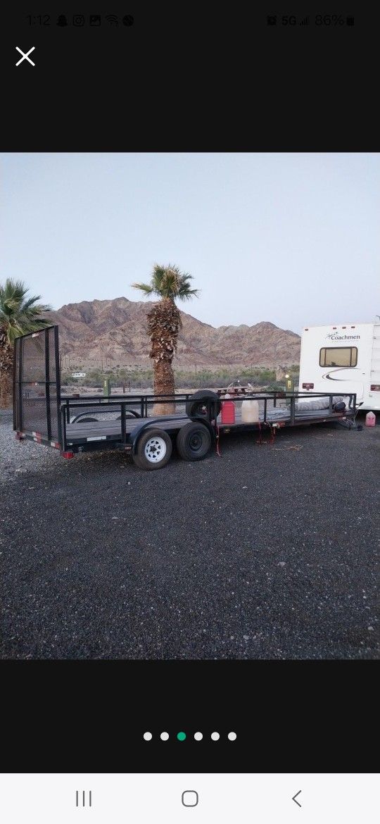Utility flatbed trailer 24 Ft Side Door Double Axle 91 inches
Where tires are at 76 1/2 inchea
Pink in hand
Key words:
Honda Yamaha Kawasaki KTM Suz