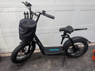 Caroma Electric Scooter with Seat
