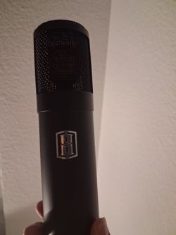 Barely Used Slate vms ml1 microphone (software voucher sealed (with box)