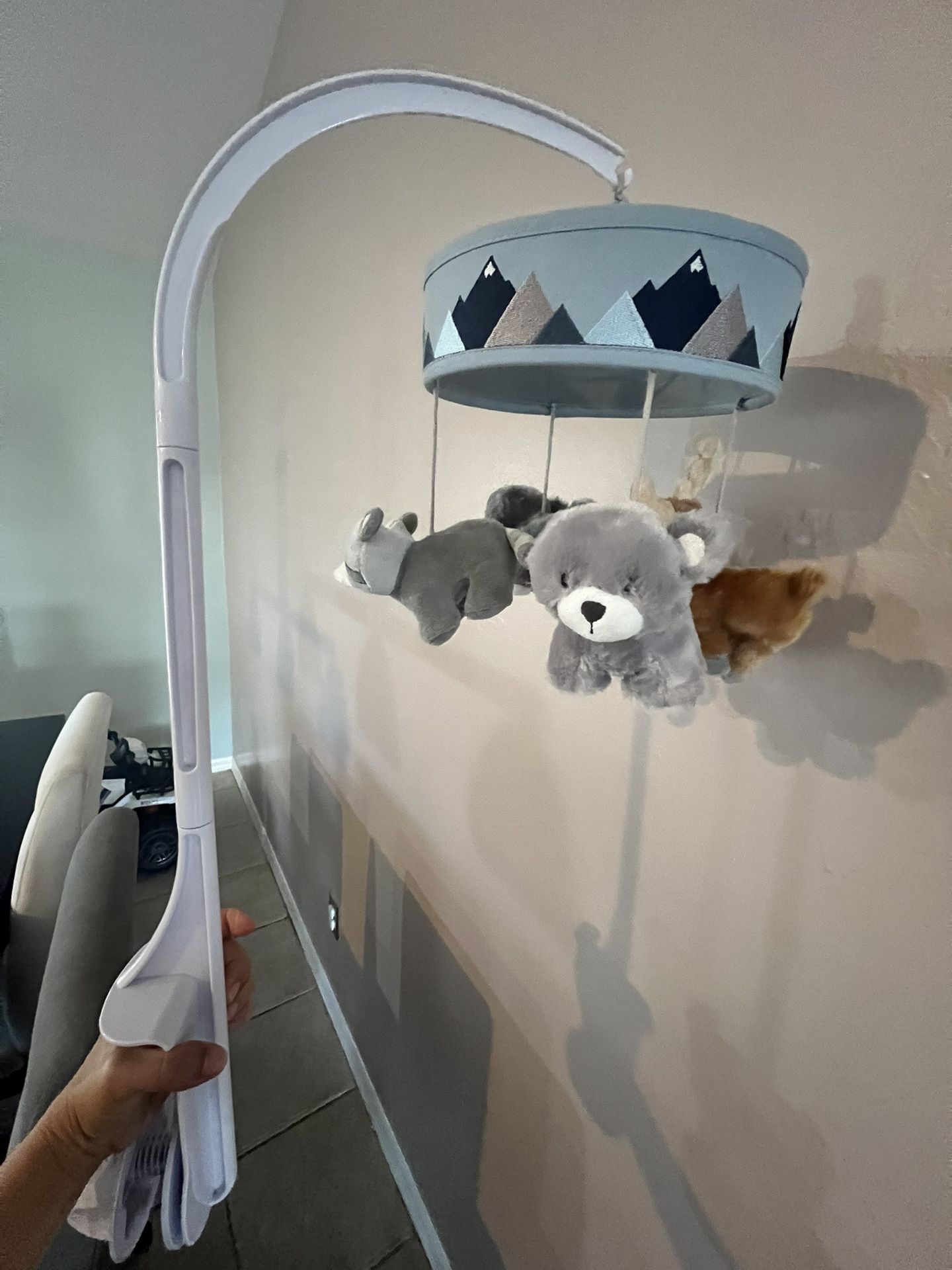 Crib Boy Toy Hanger