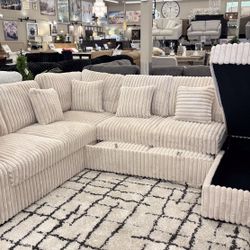 Beautiful Sectional With Pull Out Bed And Storage 
