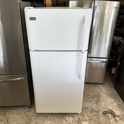 Frigidaire Top Freezer Fridge White
