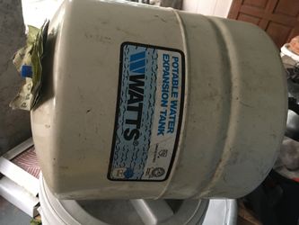 Portable water expansion tank