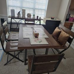 Table Set $150