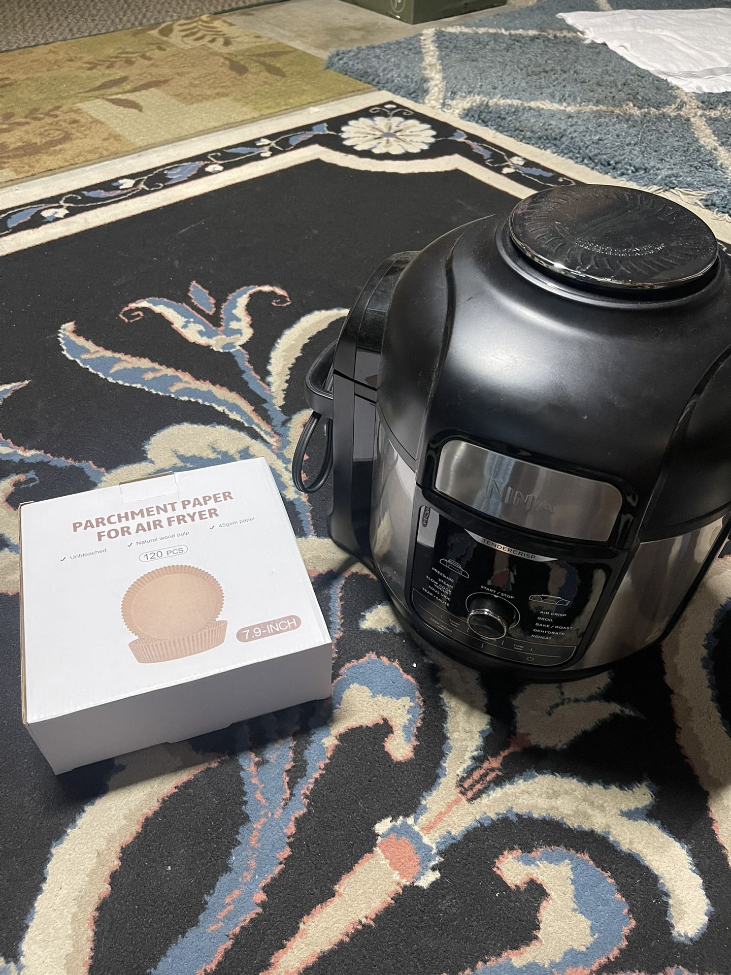 Ninja OS401 Foodi 12-In-1 8-Quart XL Pressure Cooker and Air Fryer Parchment