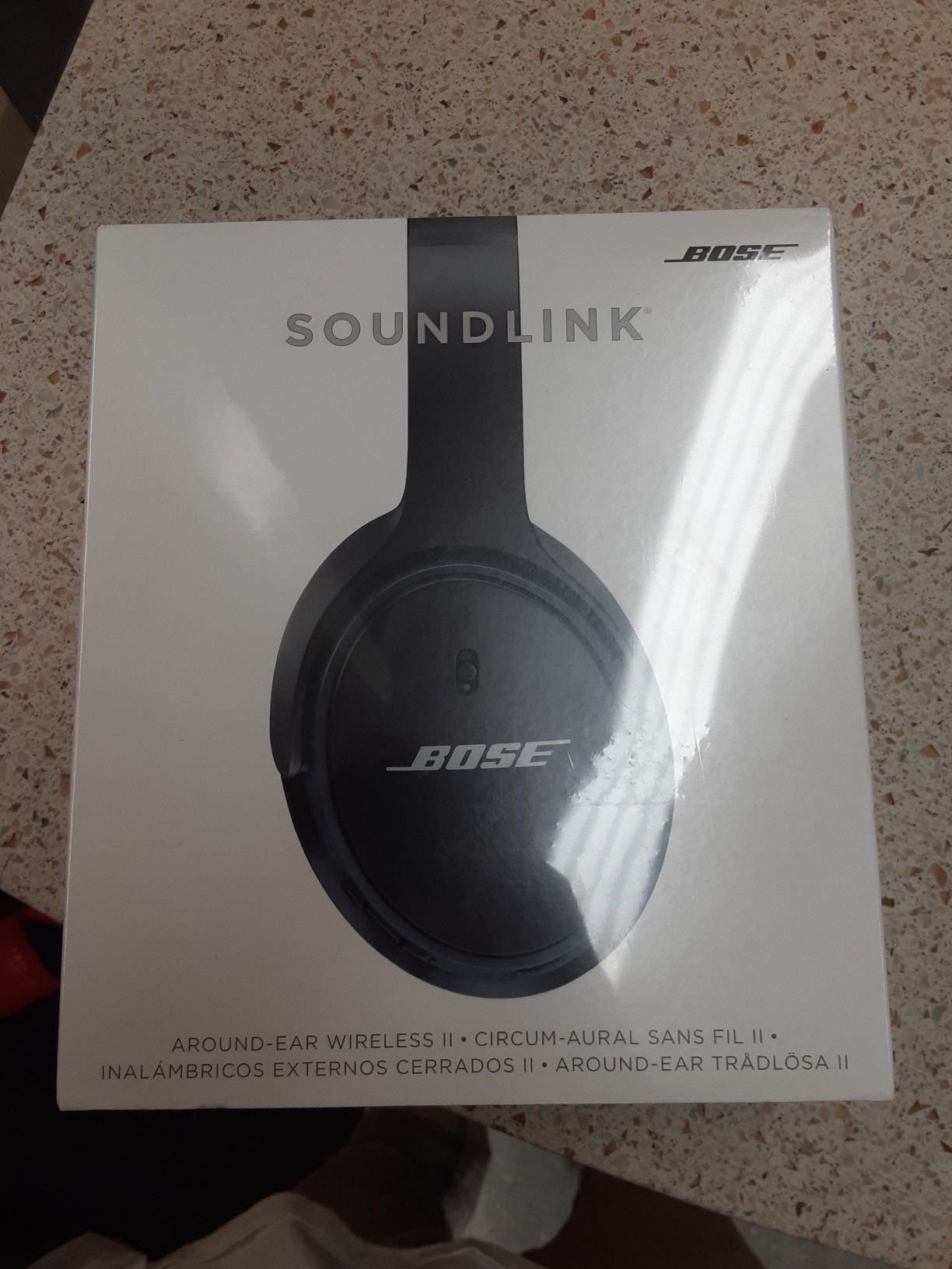 Bose SoundLink headphones brand new sealed inbox