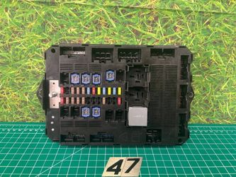 11-15 Jaguar XF Interior Fuse Relay Box BCM Body Control Module BX23-14B476-AA