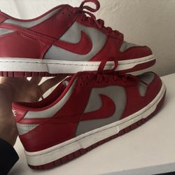 Nike Dunk Low Retro UNLV 7Y