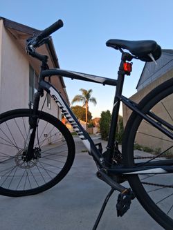 ​Schwinn Glenwood 700c Hybrid Bike – Project / Fixer-Upper (Bent Front Wheel)