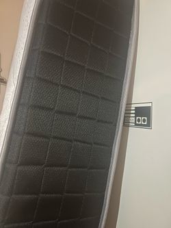 Twin mattress
