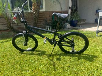 Mongoose bmx bike