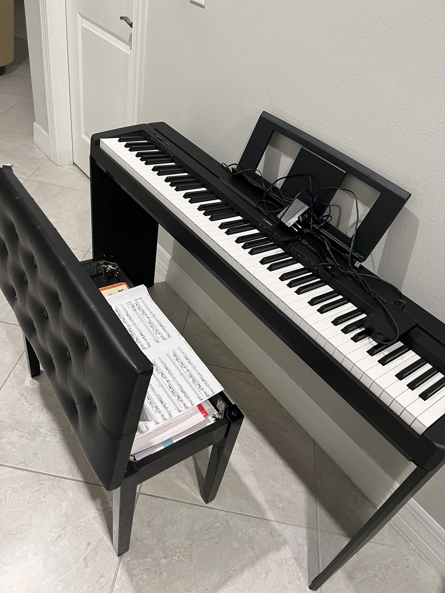 Yamaha P45 With Stand And Storage Bench