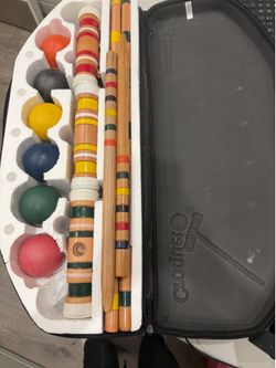 Six Player Croquet Set Solid RubberWood 32 Inch Mallets with Carry Case, Six Balls, Nine Wickets, 2 Stakes for Backyard Outdoor Games