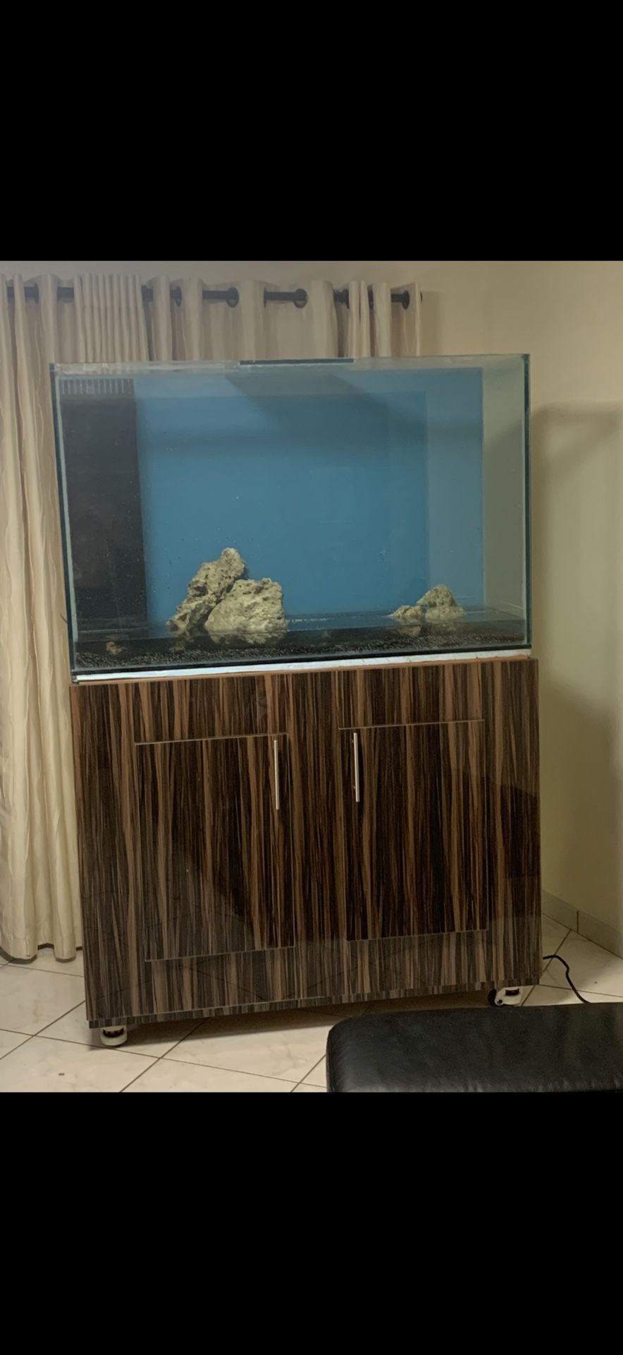 110 Gallon Fish Tank 