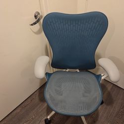 Herman Miller Mirra 2 Office Chair