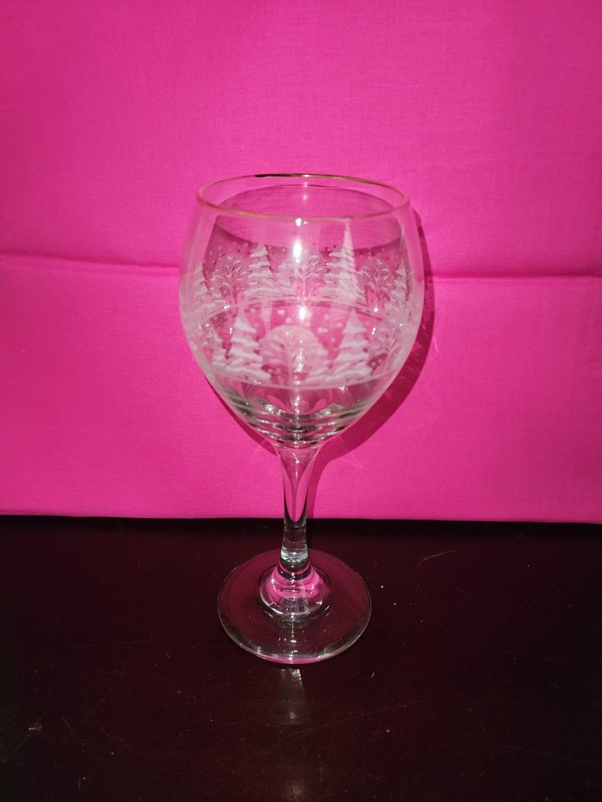Vintage Christmas Style Gold Rimmed Stemmed Libbey's Winter Scene Wine Glass