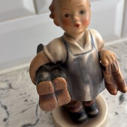 Yard Sale: Saturday March 21st 7-1 See Description 