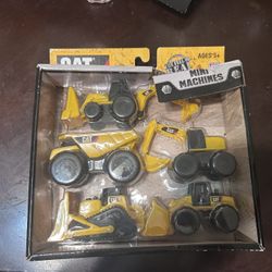 CAT Mini Machines Toy Set - Pack of 4