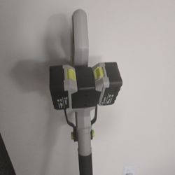 Electric snow shovel