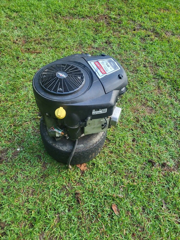 riding Mower Or Zeroturn v-twin 26hp Briggs Engine