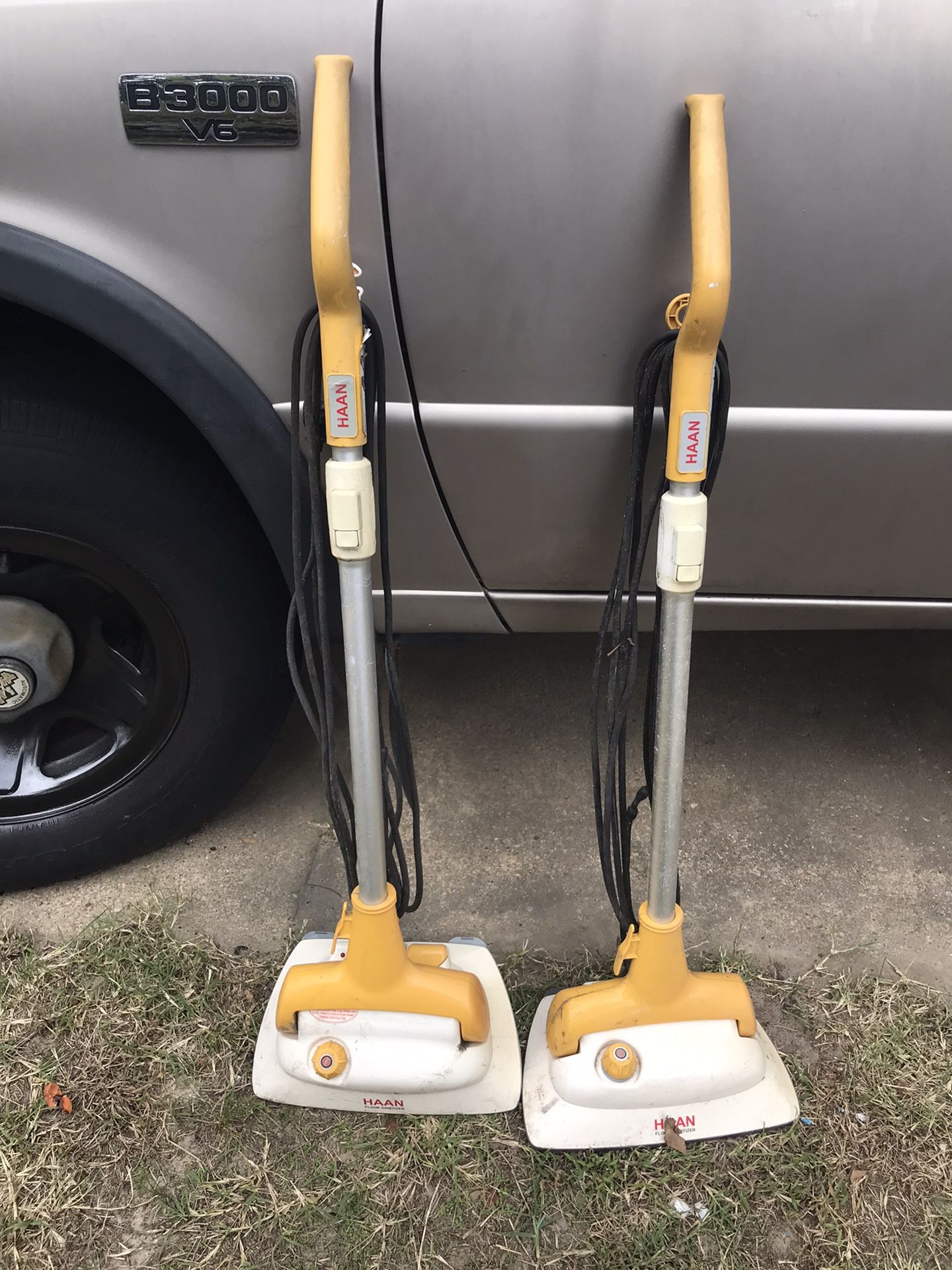 Very Nice Electric Floor Steam Sanitizer Machines Only $30 Each Firm