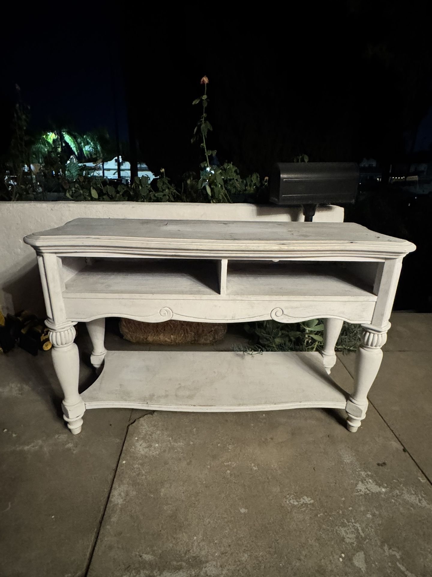 Console Wood  TV Table