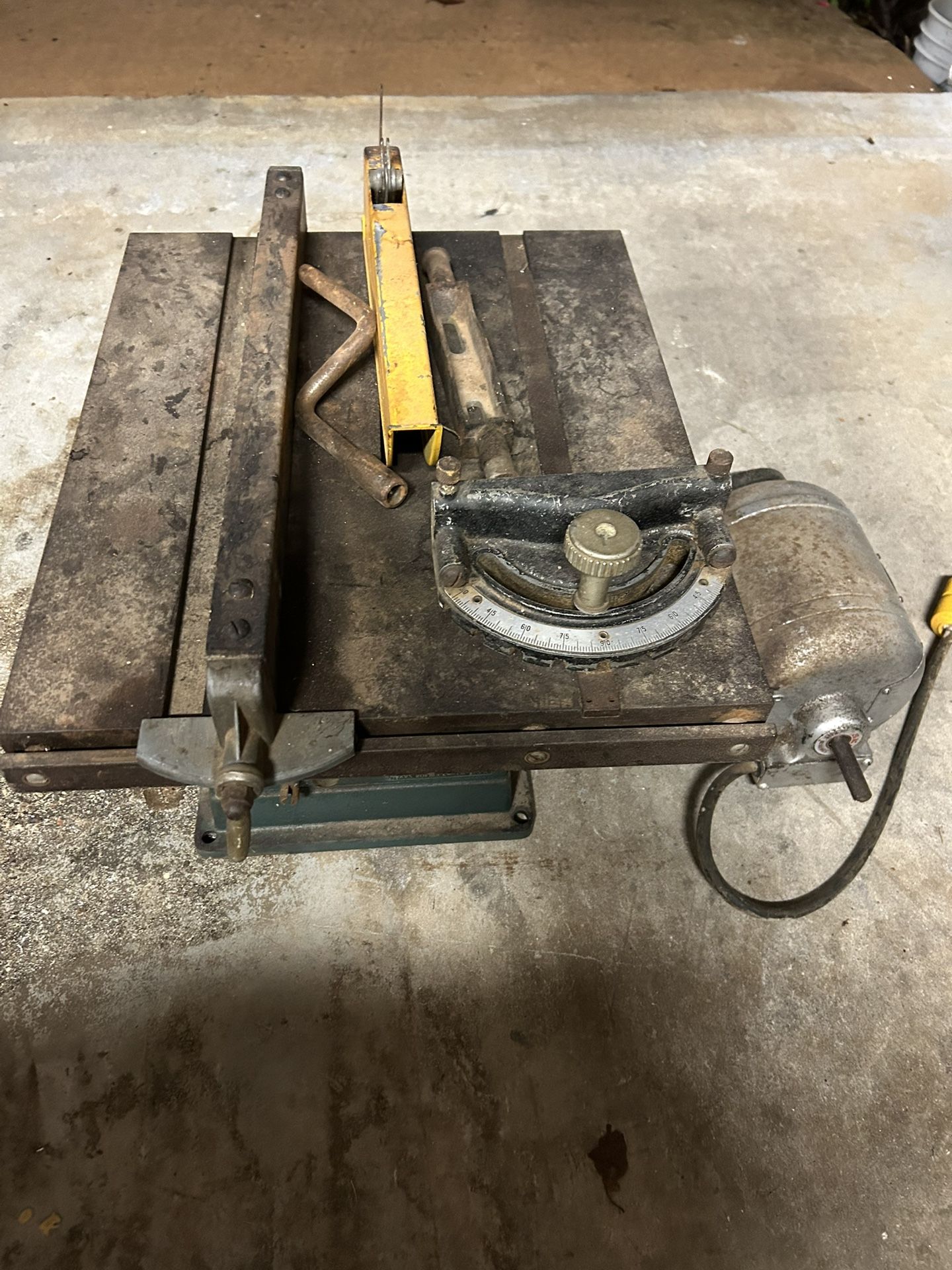Antique Craftsman Table Saw 