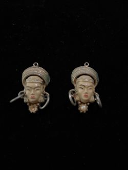 Seiro selini earrings: black Asian princess moulded glass oriental Earrings Missing the ear clips to insert easy to add your own
