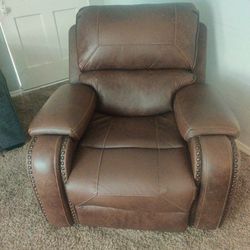 Large Leather Recliner 