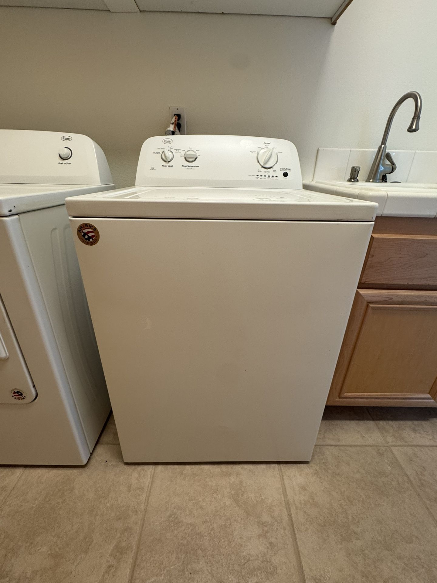 ROPER WHITE TOP LEAD WASHER FRONT LOAD GAS DRYER IN PERFECT SHAPE RP $1200