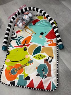 Play set. Tummy time