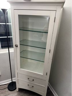 White Wood Display Cabinet with Glass Door