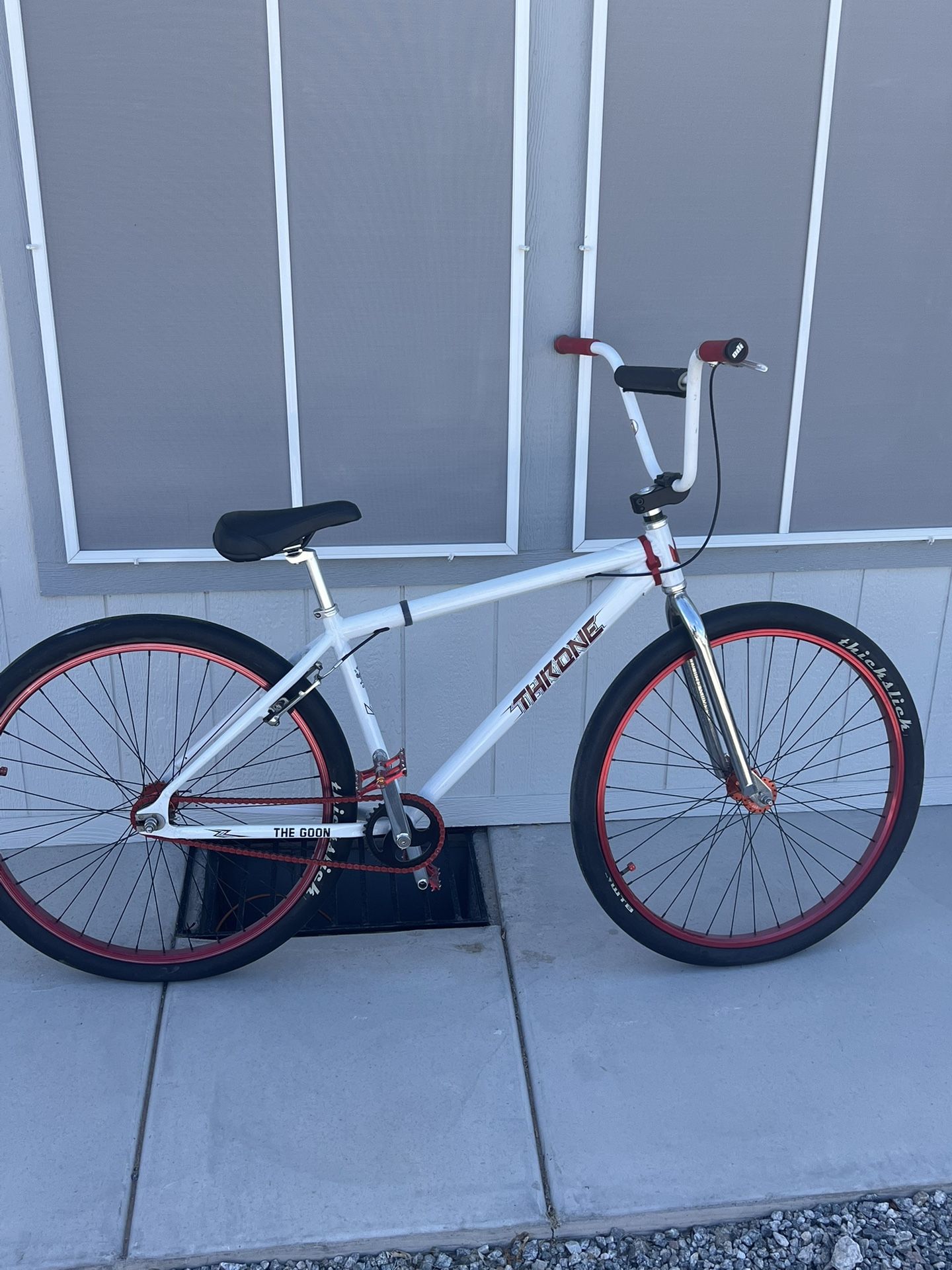 29 Inch Throne BMX Bike 