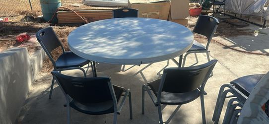 Tables With Chairs